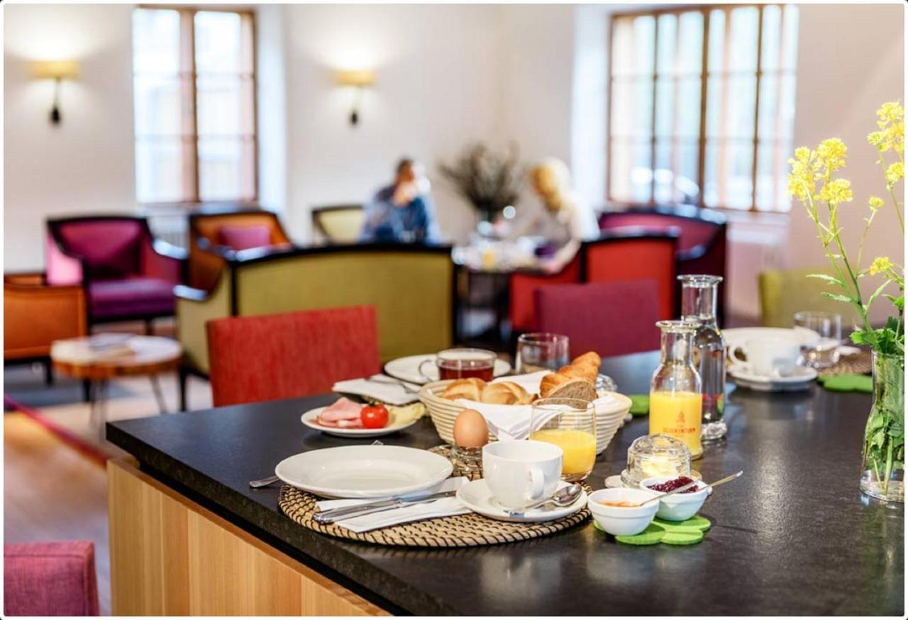 Hotel Zum Glockenturm Marktl 외부 사진